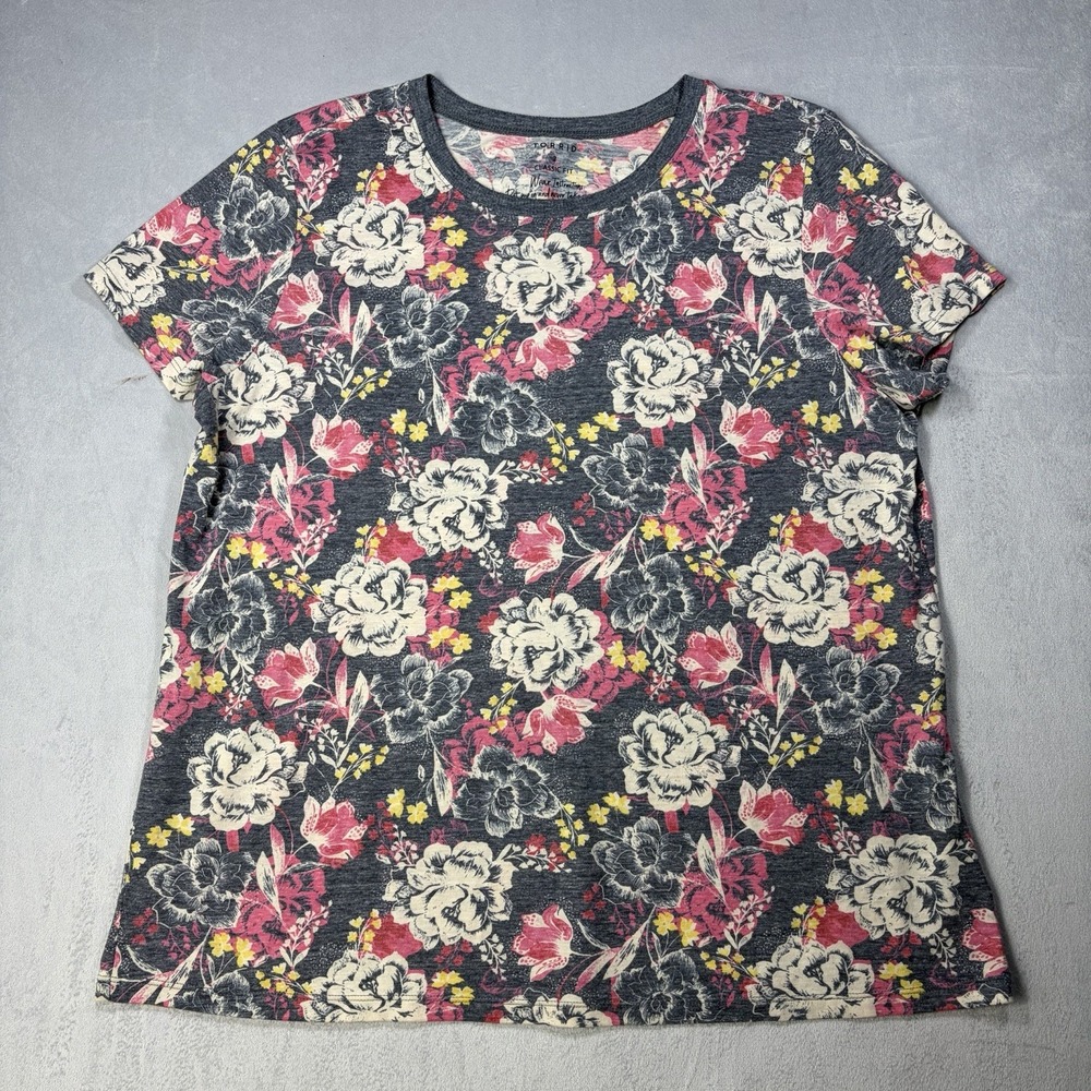 Torrid Floral Print Short Sleeve Knit T-shirt Top Women's Size 2 Multicolor